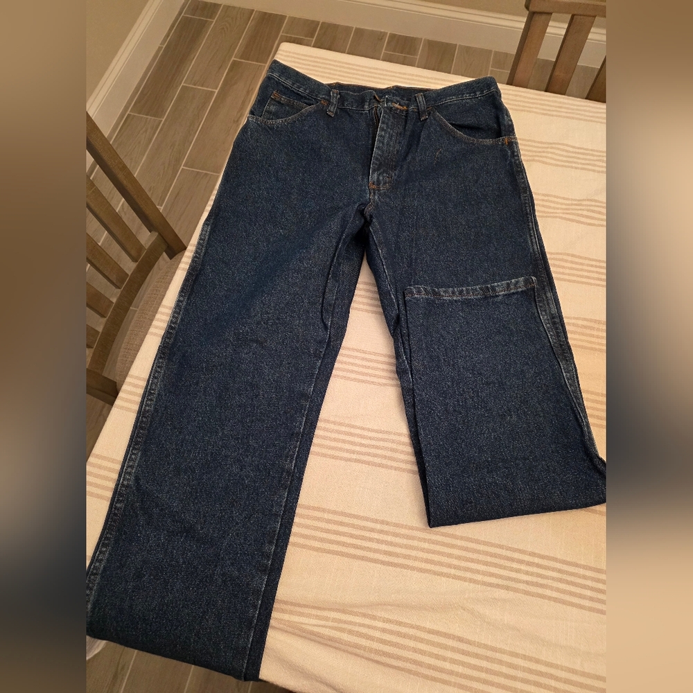 Rustler Men's Dark Blue Relaxed Jeans